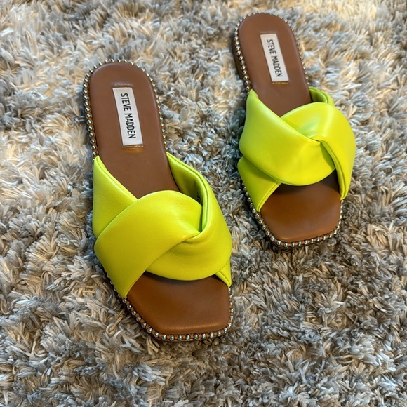 Steve Madden Sandals (Lime Green) - Picture 6 of 9